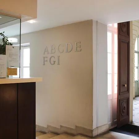 Appartement Pretty And Spacious Love Nest In The 3rd Paris