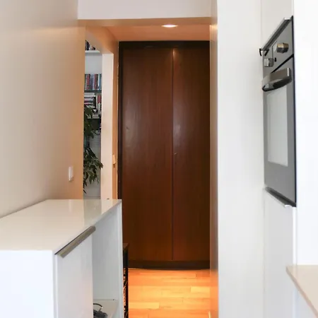 Appartement Pretty And Spacious Love Nest In The 3rd *