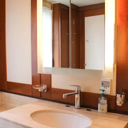 Appartement Pretty And Spacious Love Nest In The 3rd